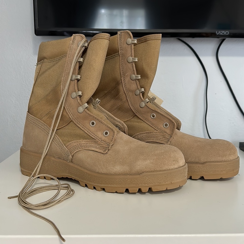 McRae army combat tan hot weather boot Sz 9R NWT